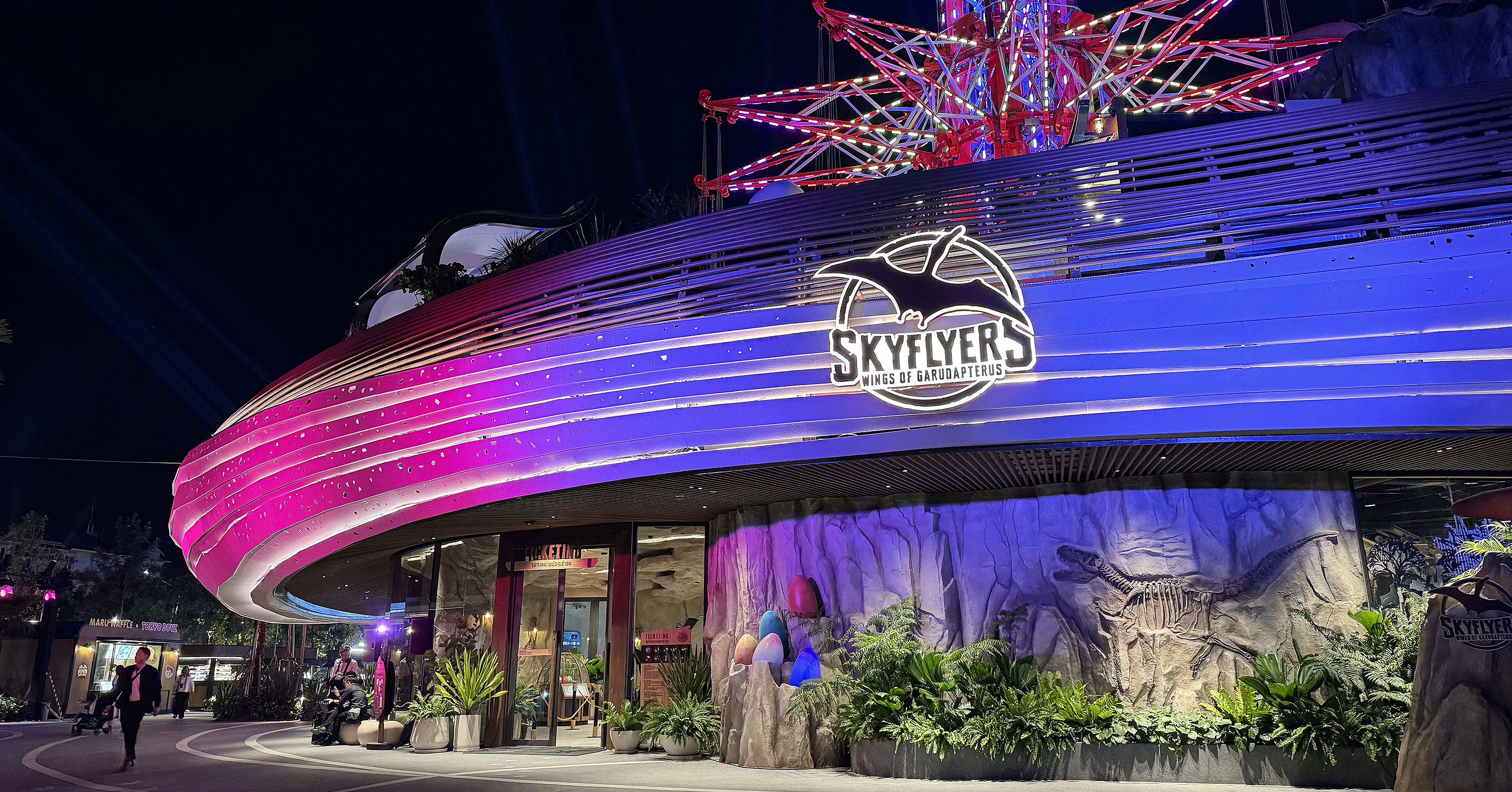 AWC เปิดตัว“Skyflyers: Wings of Garudapterus”เครื่องเล่นลอยฟ้าสูง 36 ชั้น